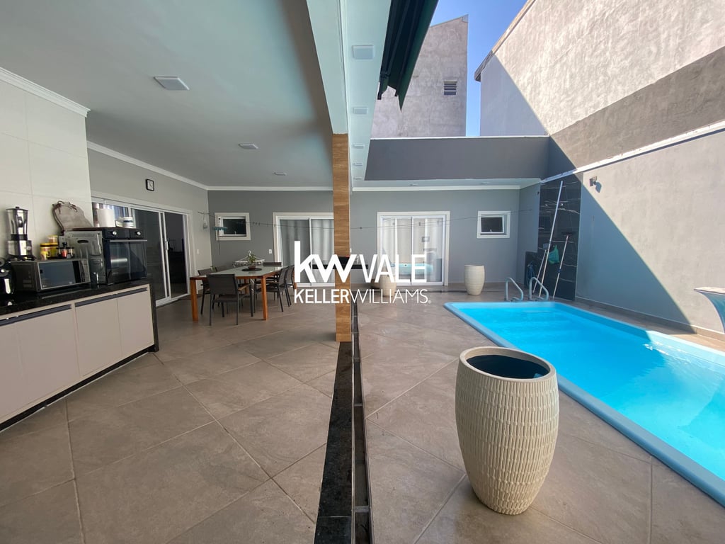 Linda casa com piscina no Residencial Santa Paula - imagem 5