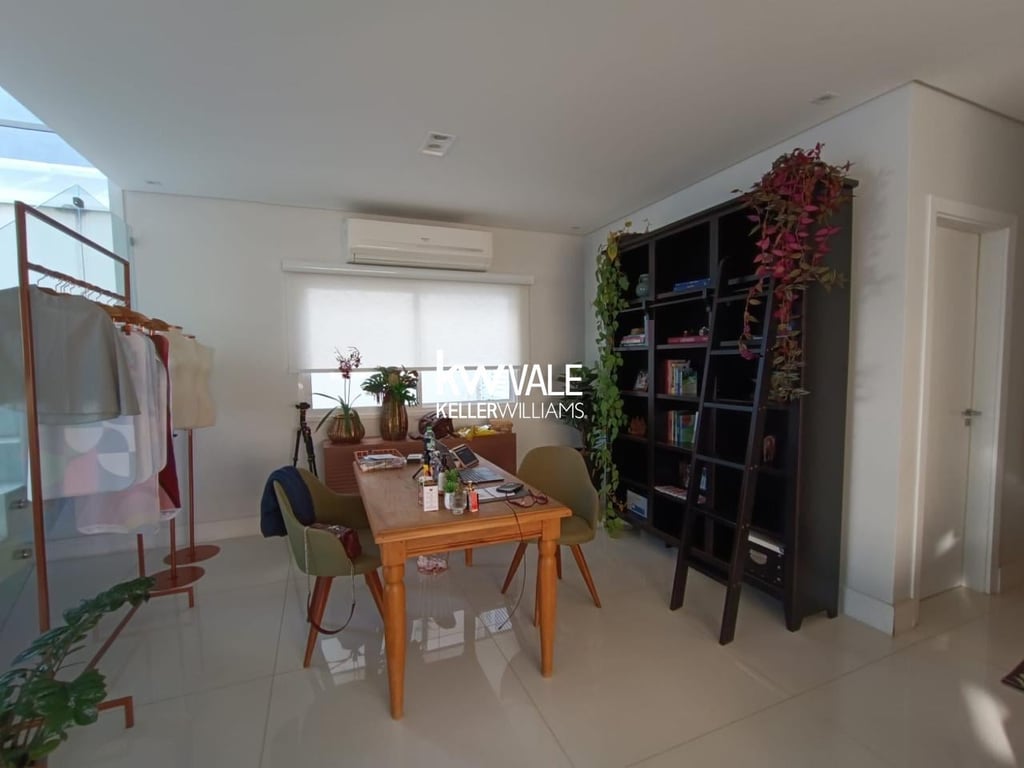 Locação: Belíssima Casa com 3 Suítes no Condomínio Floradas da Serra Urbanova - imagem 8