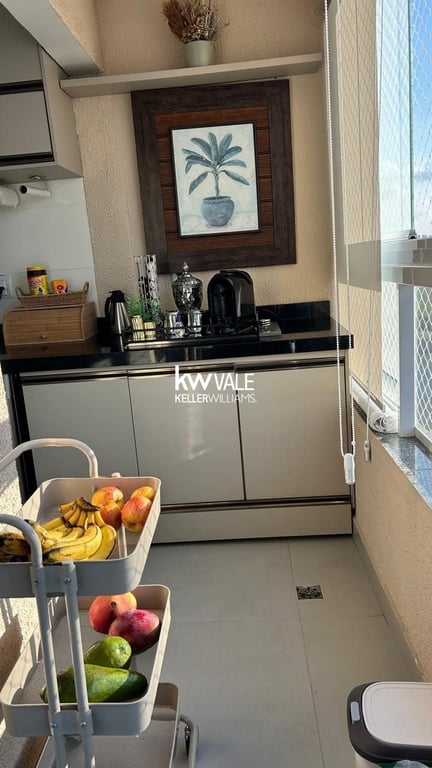 LINDO APARTAMENTO NO URBANOVA - PORTEIRA FECHADA - imagem 4