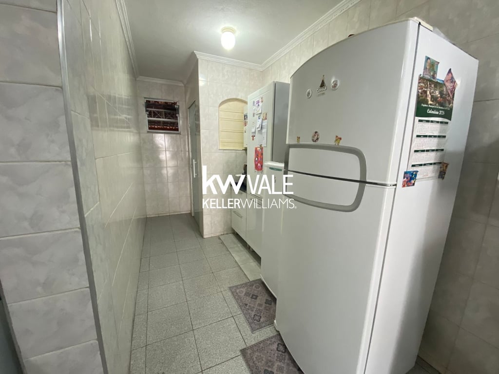 LINDA CASA NO VISTA VERDE 3 QUARTOS, COM UMA GARAGEM AMPLA.   - imagem 9