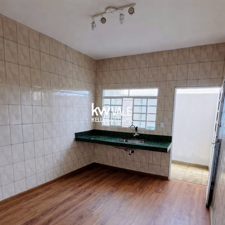 Casa de esquina disponível no Jardim Oriente. - imagem 7