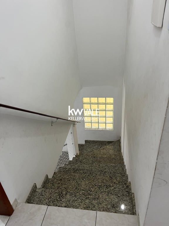 Sobrado no Bosque dos Ipês com 3 quartos sendo uma suíte com closet - imagem 9