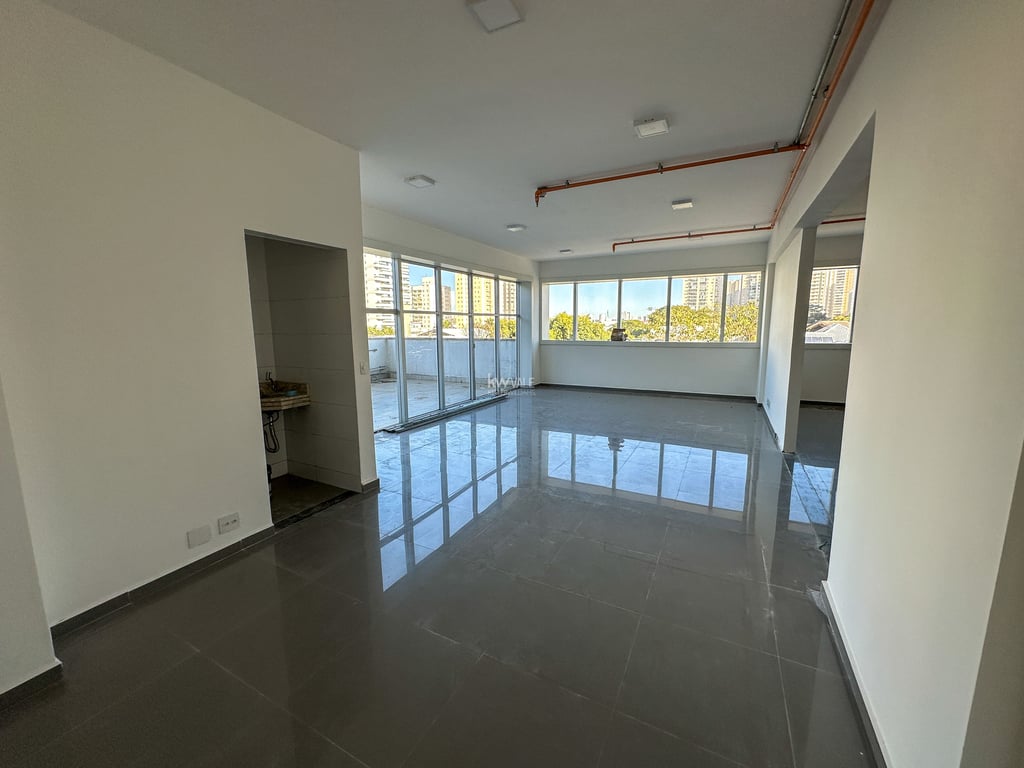 Andar inteiro em prédio comercial, 330m2 com área externa - imagem 5