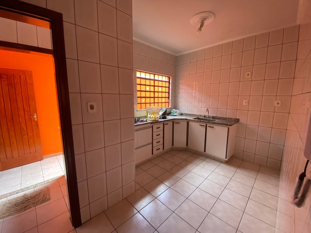 Casa disponível para venda no Bosque dos Eucaliptos - imagem 5