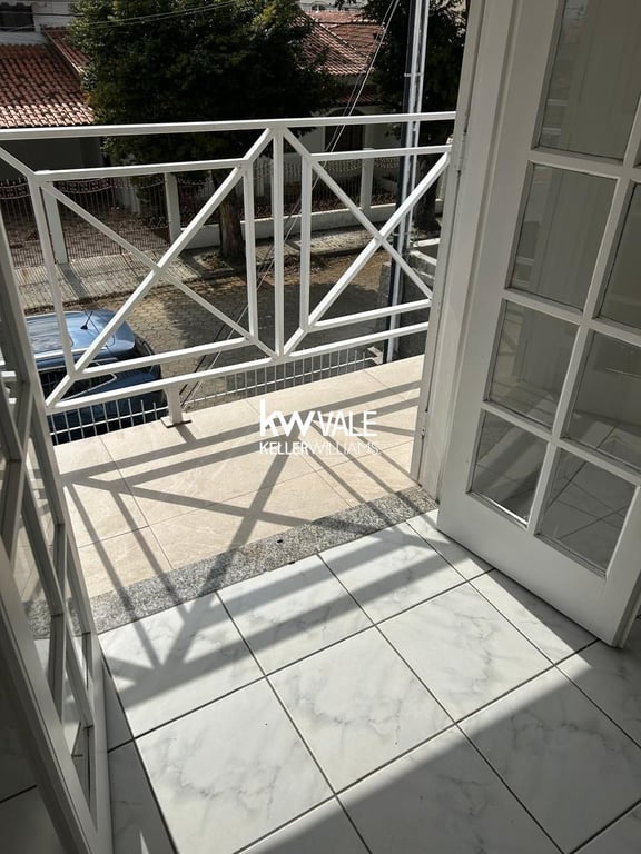 ÓTIMA CASA NO BAIRRO PARQUE BRASIL EM JACAREÍ  - imagem 17