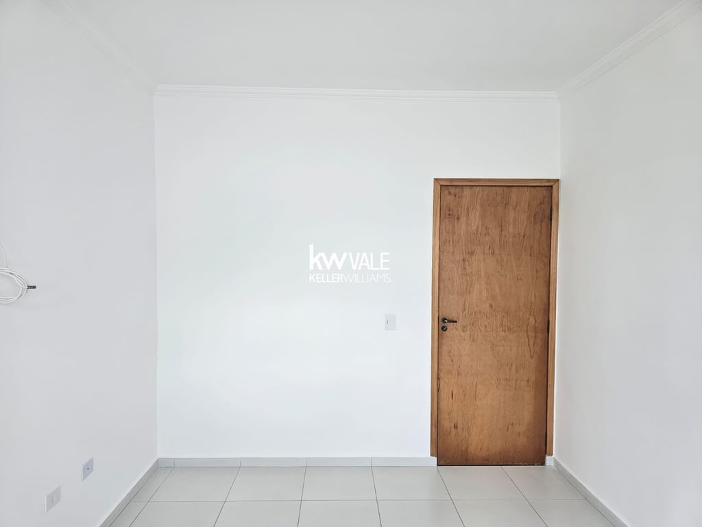 OPORTUNIDADE! Propriedade com 2 residências e 1 espaço comercial a venda.  - imagem 10