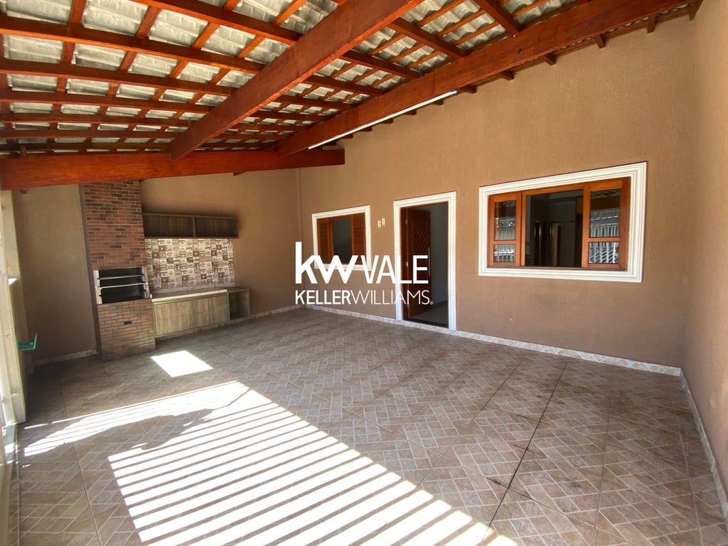 Casa de 3 dormitórios com planejados disponível no Res. Santa Paula - imagem 2