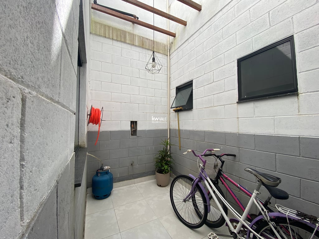 Sobrado no Res. Santa Paula disponível com piscina e área de lazer. - imagem 13