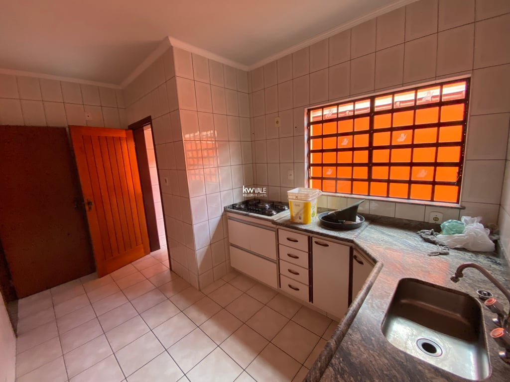 Casa disponível para venda no Bosque dos Eucaliptos - imagem 6