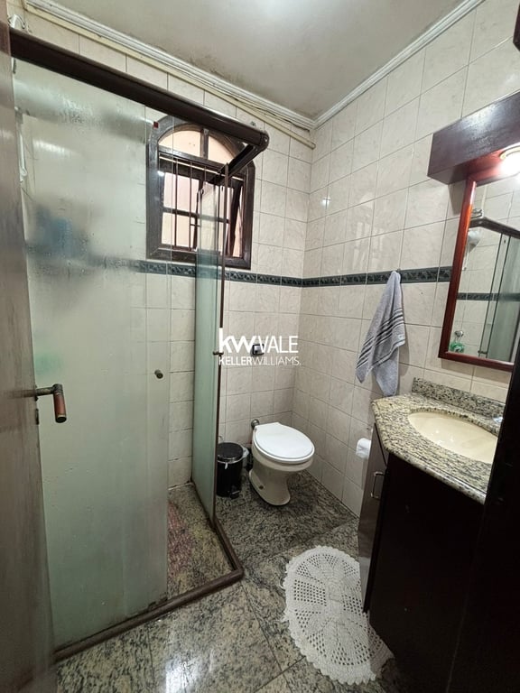 Casa a venda em localização privilegiada no Bosque dos Eucaliptos. - imagem 16