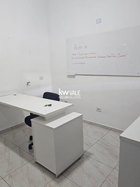 OPORTUNIDADE! Propriedade com 2 residências e 1 espaço comercial a venda.  - imagem 18