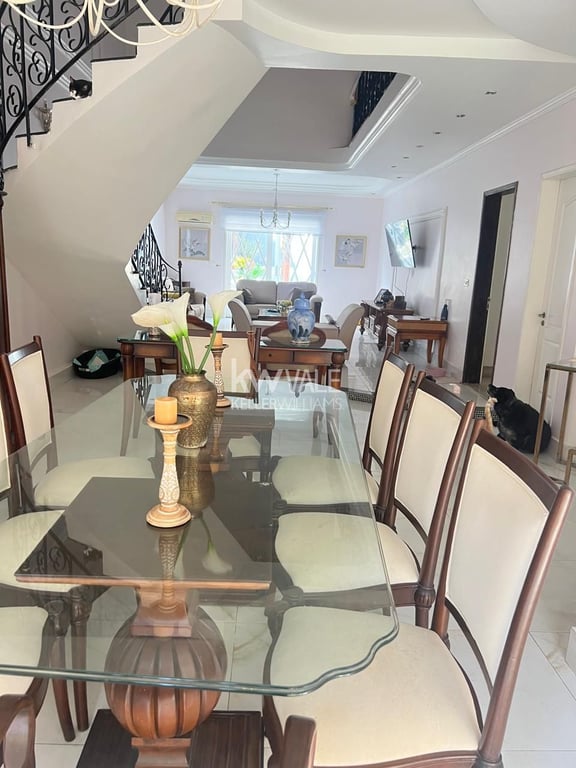 Casa 360m², 4 dormitórios, sendo 2 suíte, Jardim apollo ll, São José dos campos. - imagem 2