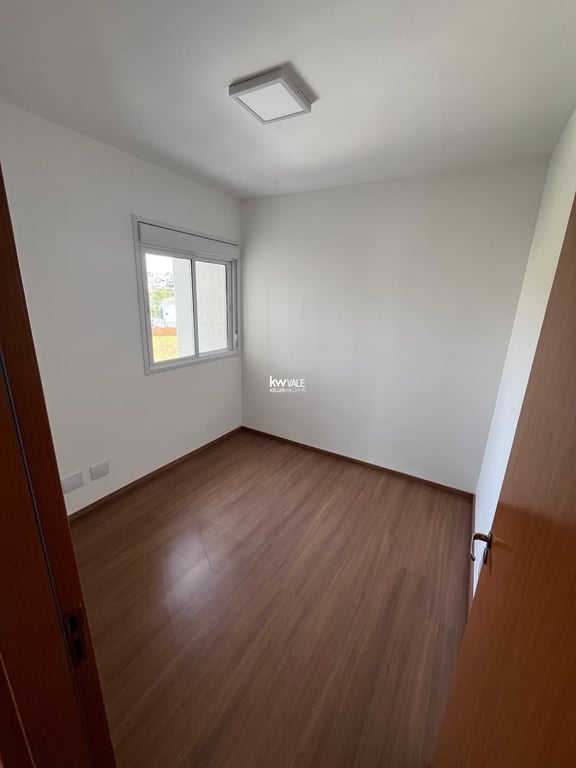 LINDO APARTAMENTO NO URBANOVA - PARATHEY - imagem 6