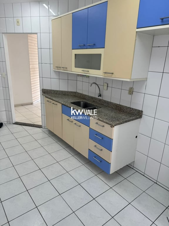 Apartamento com 3 dormitórios no Jardim Aquárius - imagem 3