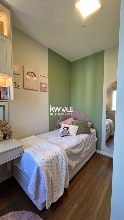 LINDO APARTAMENTO NO URBANOVA - PORTEIRA FECHADA - imagem 8