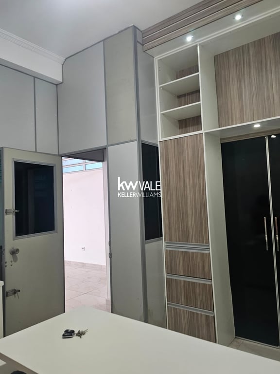 OPORTUNIDADE! Propriedade com 2 residências e 1 espaço comercial a venda.  - imagem 17