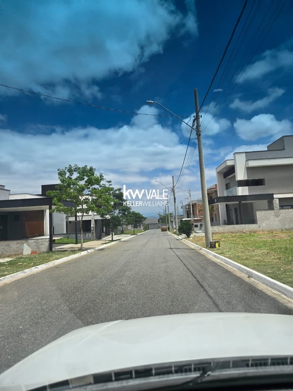 TERRANO PLANO EM CONDOMINIO FECHADO  - imagem 3