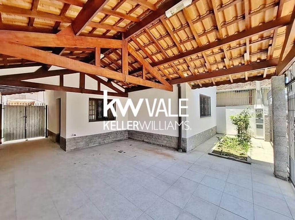 Casa / Comércio no Centro de Jacareí – Atrás do Parque dos Eucaliptos - imagem 3