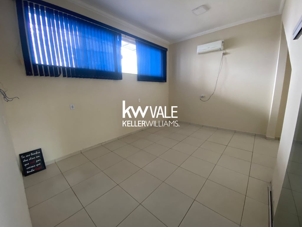 Galpão comercial disponível para locação no Bairro Villa Branca - imagem 9
