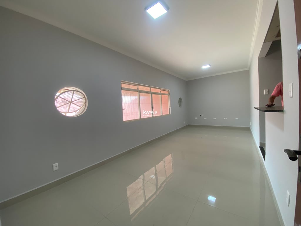CASA NO BOSQUE DOS EUCALIPTOS 4 QUARTOS TODA REFORMADA. - imagem 5