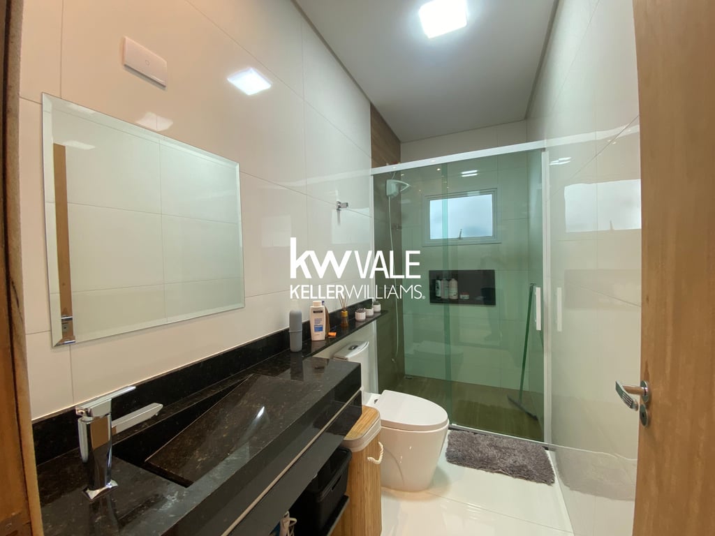 Linda casa com piscina no Residencial Santa Paula - imagem 23
