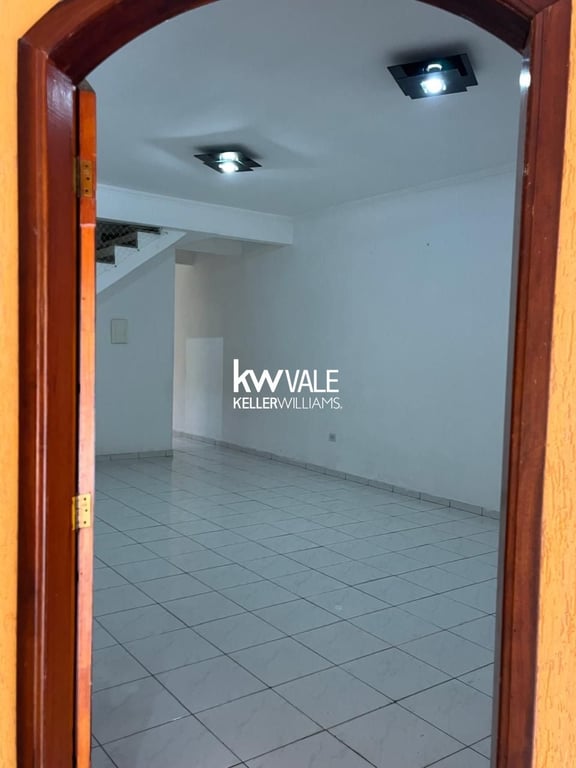 Sobrado no Bosque dos Ipês com 3 quartos sendo uma suíte com closet - imagem 6