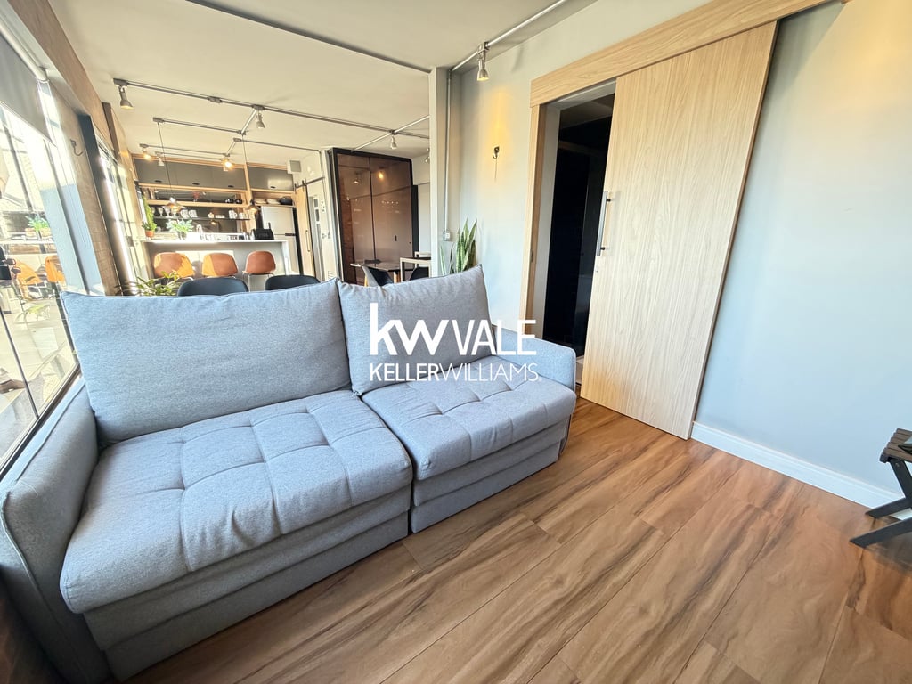 EXCLUSIVO APARTAMENTO DUPLEX NO URBANOVA - PORTEIRA FECHADA - imagem 11