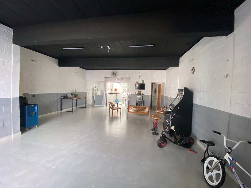 Sobrado no Res. Santa Paula disponível com piscina e área de lazer. - imagem 15