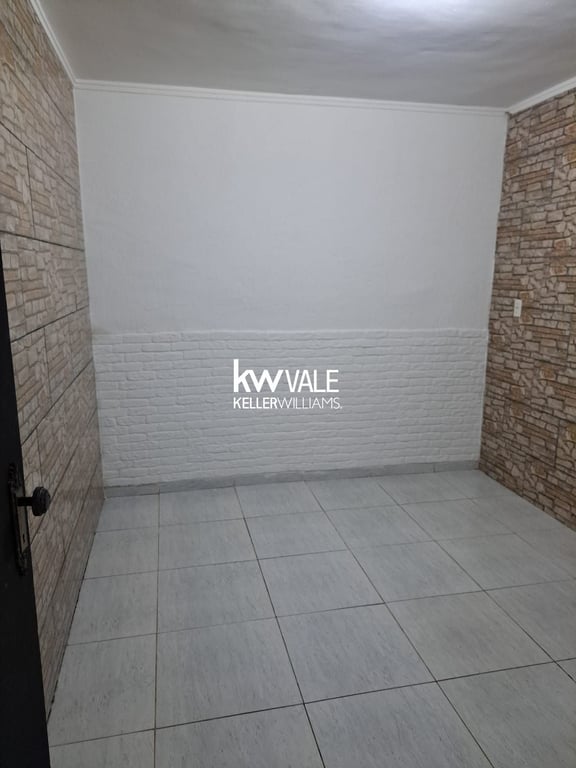 Linda casa disponível no Jardim Primavera em Jacareí. - imagem 5