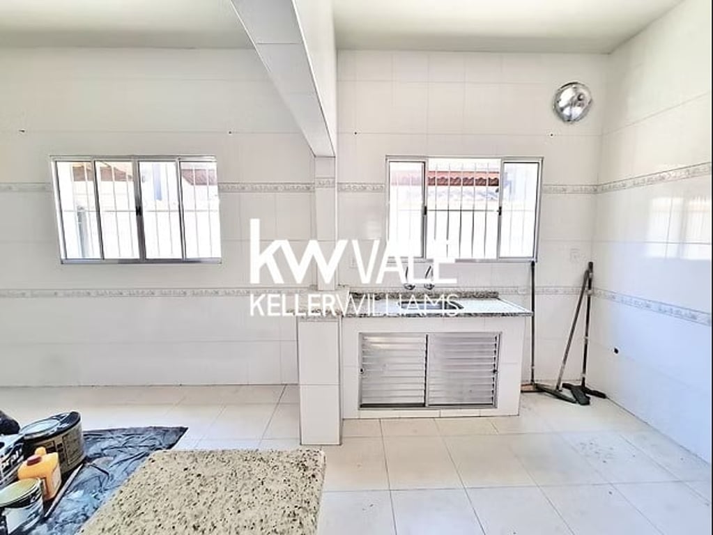 Casa / Comércio no Centro de Jacareí – Atrás do Parque dos Eucaliptos - imagem 18