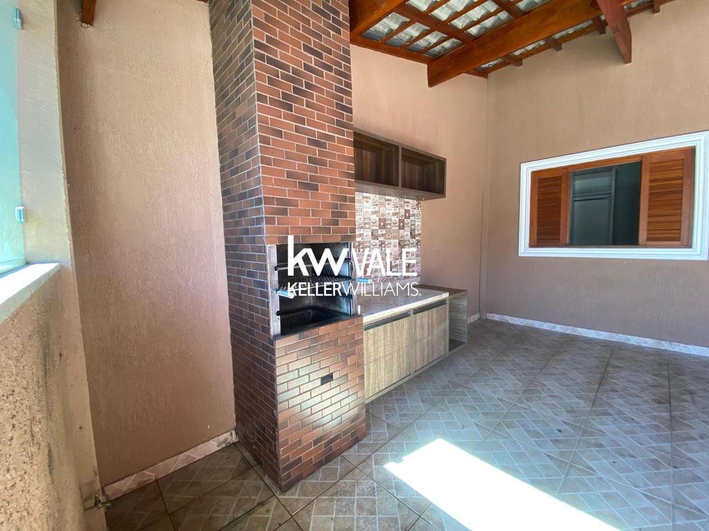 Casa de 3 dormitórios com planejados disponível no Res. Santa Paula - imagem 3