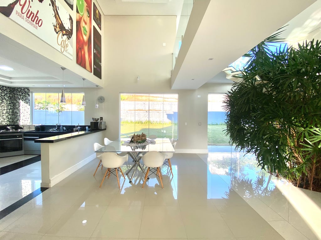 LINDA MANSÃO EM CONDOMINIO FECHADO E JACAREÍ - imagem 21