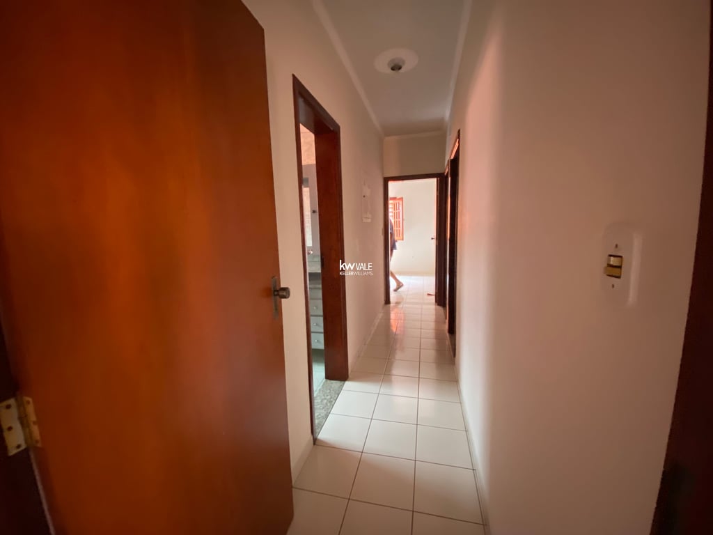 Casa disponível para venda no Bosque dos Eucaliptos - imagem 9