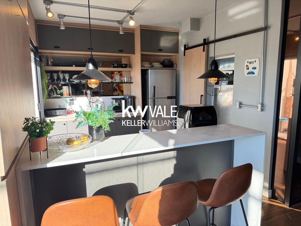 EXCLUSIVO APARTAMENTO DUPLEX NO URBANOVA - PORTEIRA FECHADA - imagem 13
