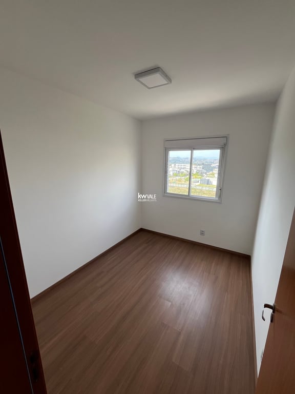 LINDO APARTAMENTO NO URBANOVA - PARATHEY - imagem 7